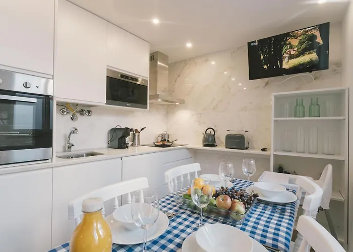 61 - Lusiadas Ii Апартаменты *