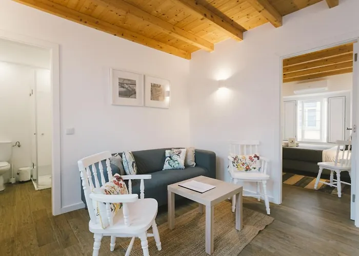 61 - Lusiadas Ii Апартаменты