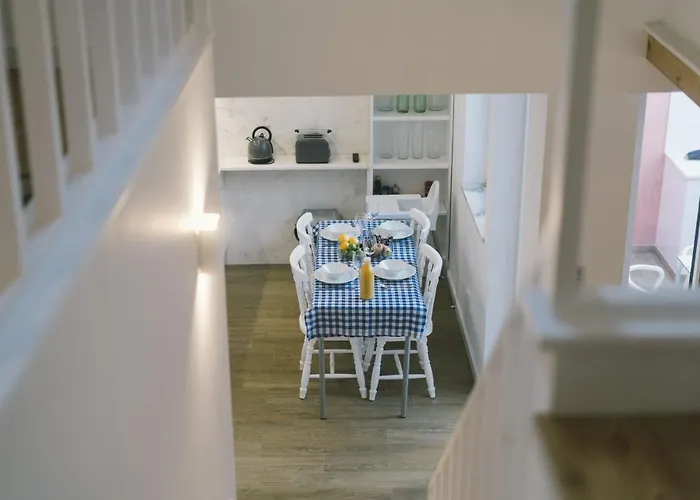 61 - Lusiadas Ii * Пениши