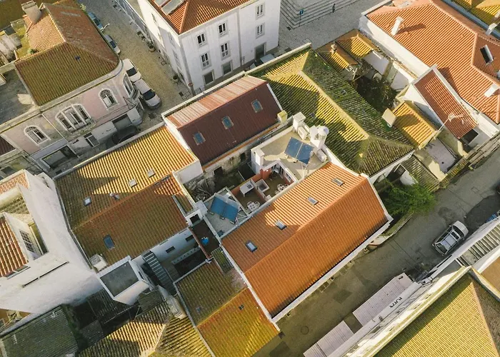 61 - Lusiadas Ii * Пениши